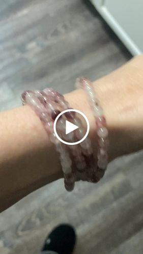 Customer video review of Wrap Club - Monthly Plan