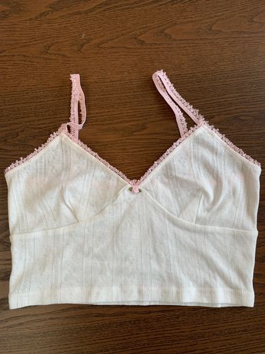 Customer photo review of Bailey V-neck Strappy Crop Top
