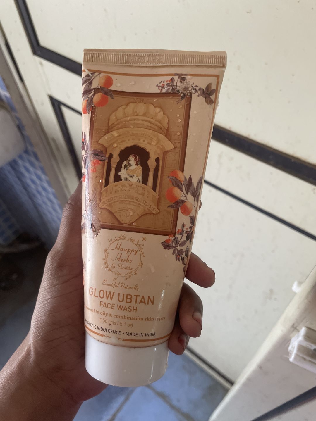 Customer photo review of Glow Ubtan Face Wash-150gms