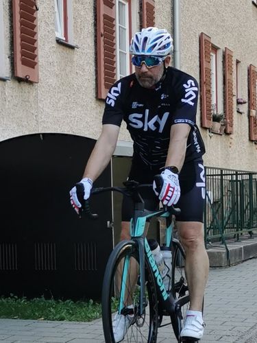 Customer photo review of KE9408 Cycling Sunglasses With Multiple Interchangeable Lenses