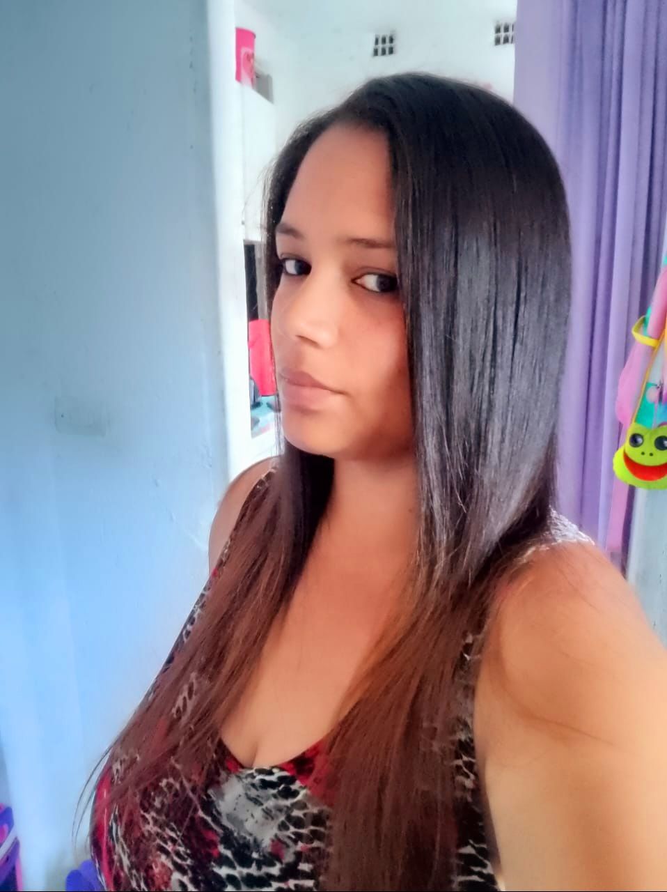 Customer photo review of SLEEK PLUS | Escova Alisadora + Clip Finalizador