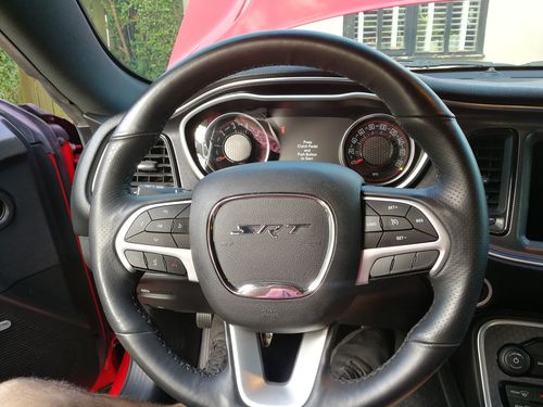 Customer photo review of SRT Hellcat style Challenger Charger Durango Driver Steering Wheel Airbag horn Cover