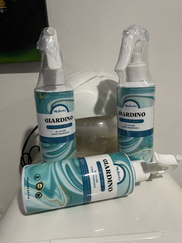 Customer photo review of Mi Amore All-in-one Home Fragrances with freebies