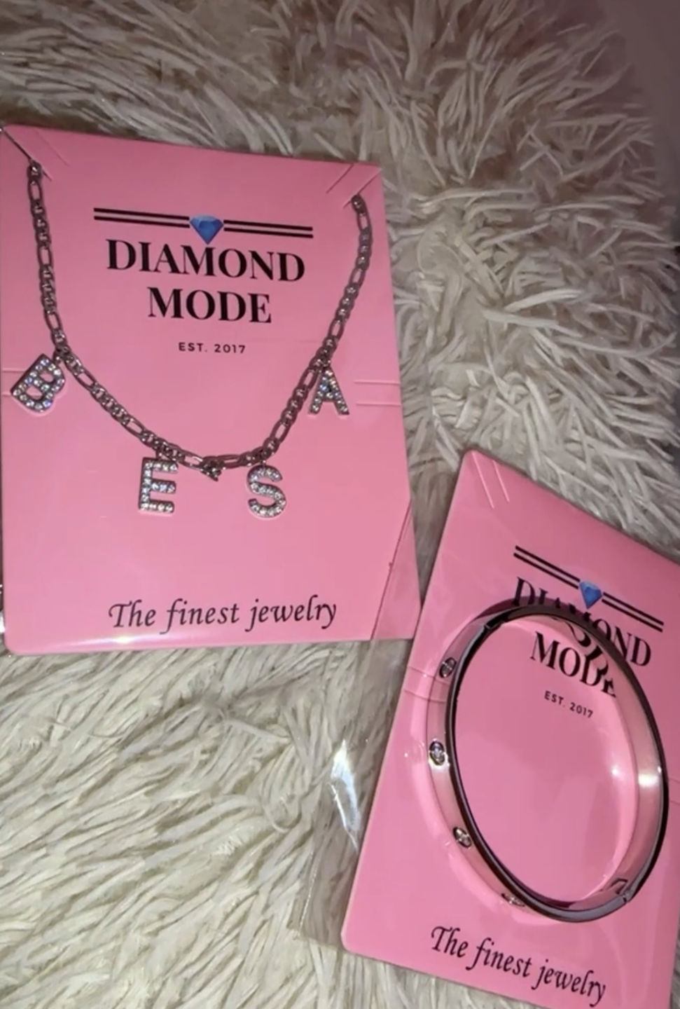 Customer photo review of Namenskette | 18K vergoldet
