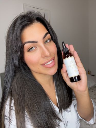 Customer photo review of Enrich Hair Oil