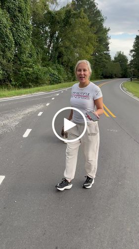 Customer video review of Wifey Teddy Sweatpants - Champagne