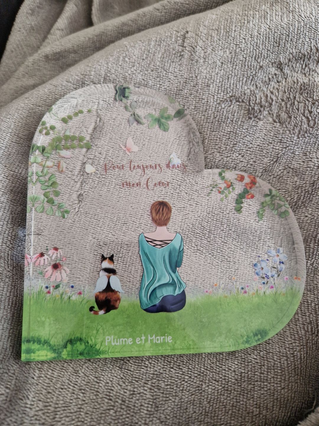 Customer photo review of Toujours à mes côtés - Cœur en verre personnalisé