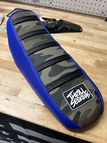 Customer photo review of Custom Seat Cover: Sur-Ron X Light Bee