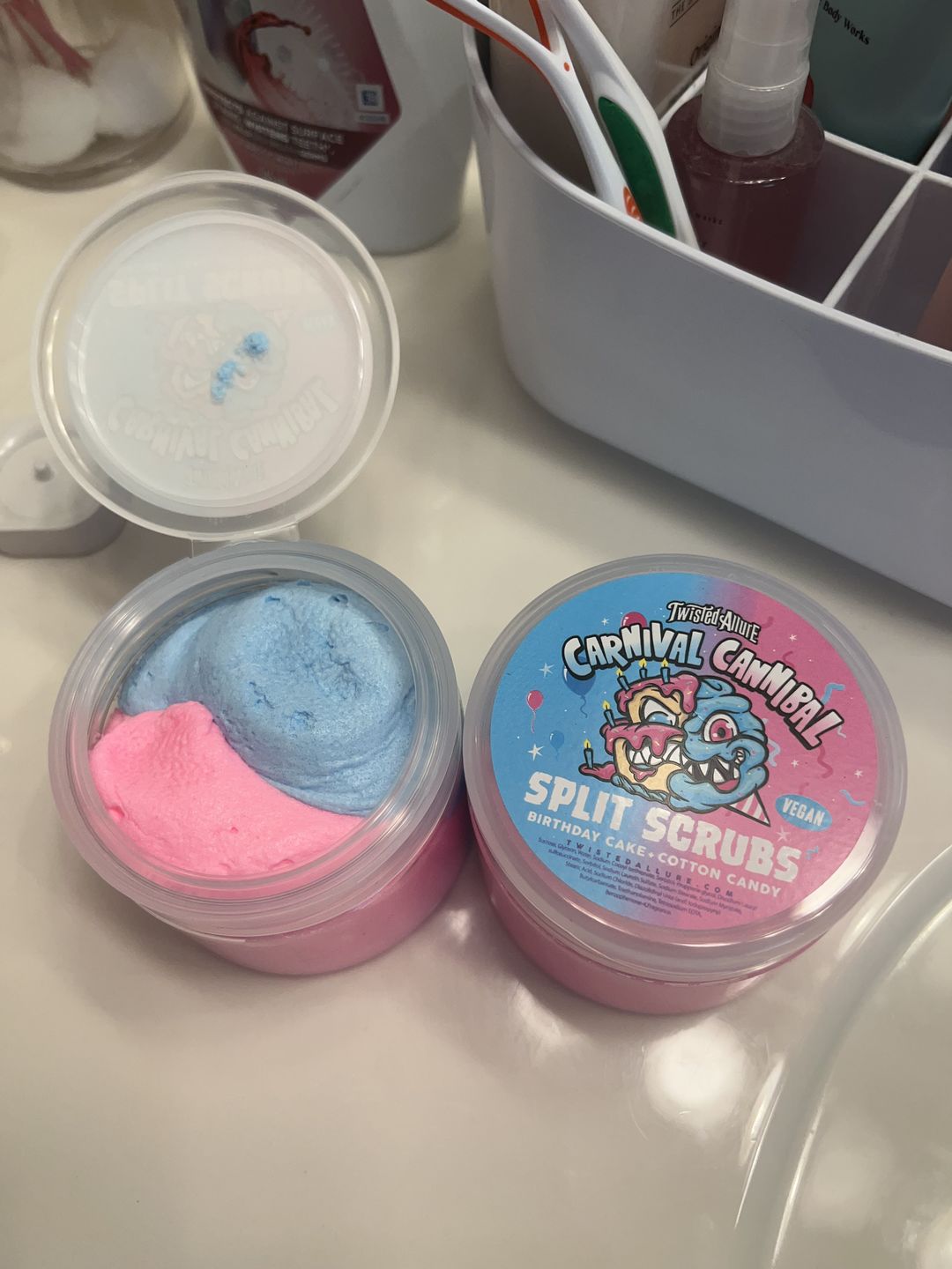 Customer photo review of Carnival Cannibal Split Scrub (Birthday Cake & Cotton Candy)