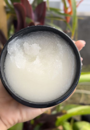 Customer photo review of Glow n’ Go Body Polish
