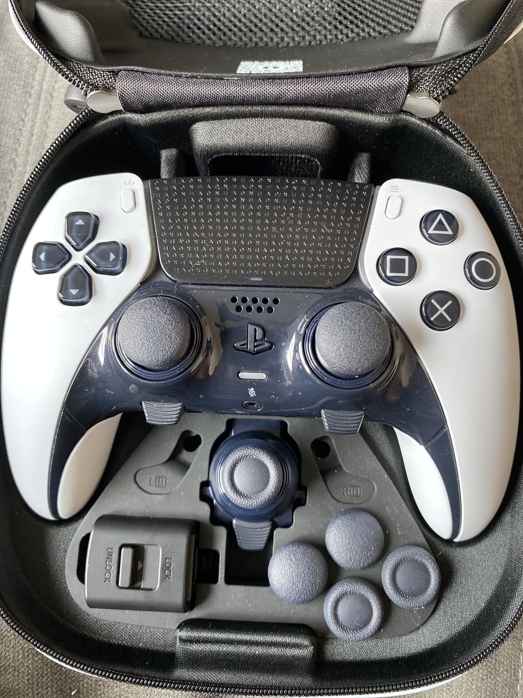 Customer photo review of PlayStation 5 DualSense Edge Stick Module