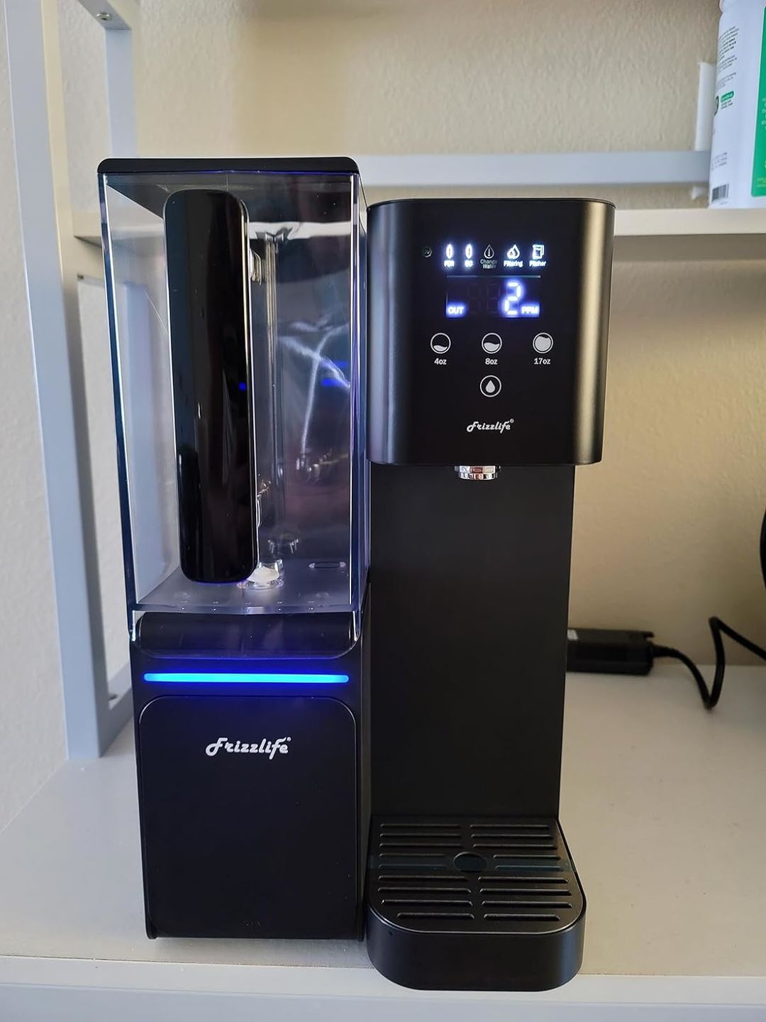 Customer photo review of Frizzlife WB99 Countertop Reverse Osmosis System, Alkaline RO Water Filter with Portable Water Pitcher, NSF/ANSI 58 Certified Elements, TDS & Filter Life Monitoring, No Installation USA Tech Support