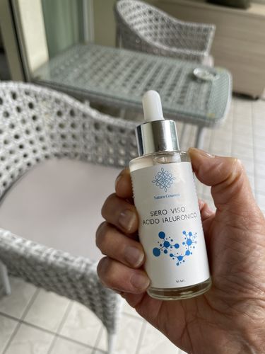 Customer photo review of Siero viso all' Acido Ialuronico