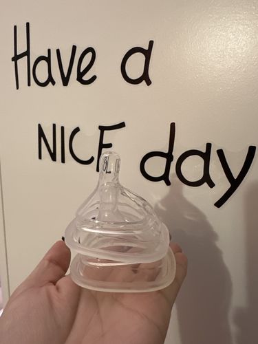 Customer photo review of Hegen Nipple Thick Feed, 2-Pack (for thickened liquids)