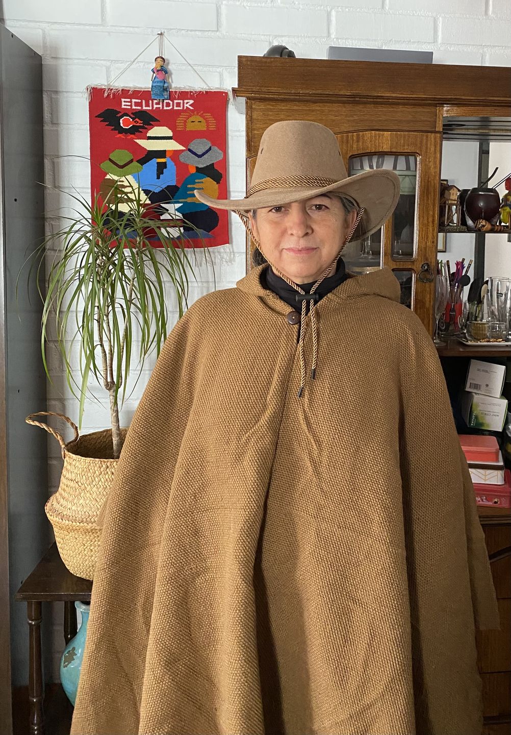 Customer photo review of PONCHO PREMIUM CAMEL
