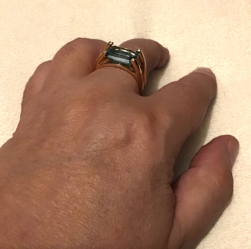 Customer photo review of Candy Pop Ring (Blue)