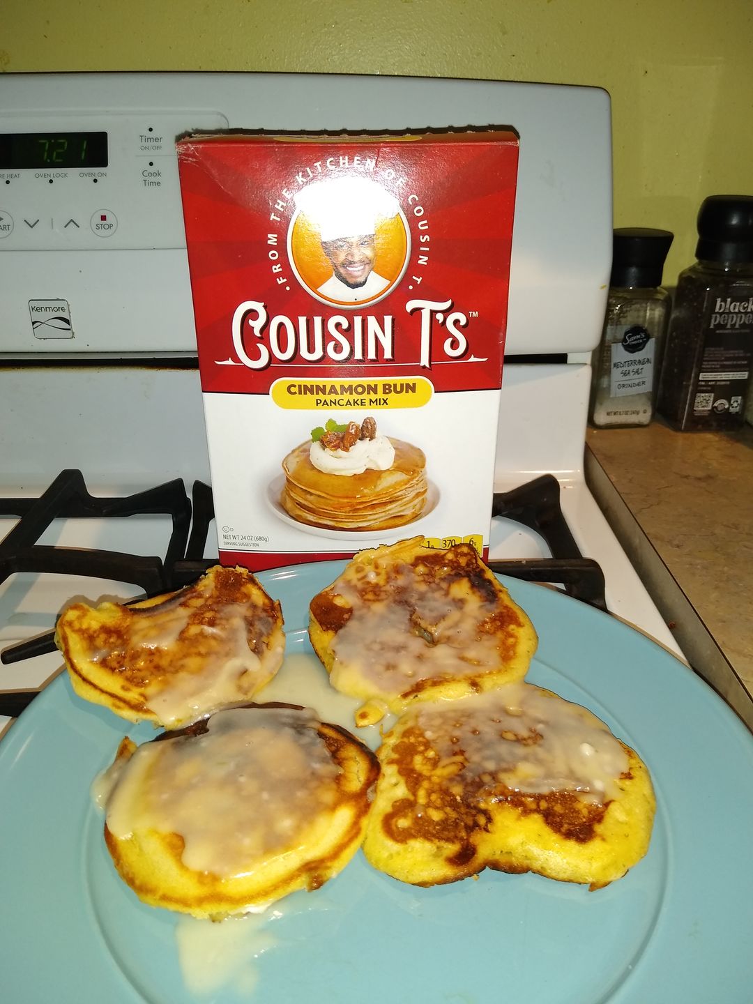 Customer photo review of Cousin T's Cinnamon Bun Gourmet Pancake Mix (2 Pack)