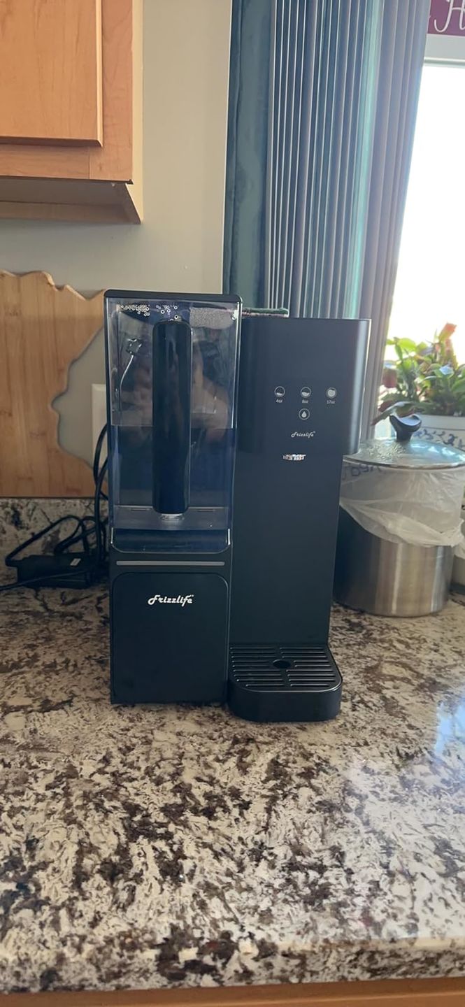 Customer photo review of Frizzlife WB99 Countertop Reverse Osmosis System, Alkaline RO Water Filter with Portable Water Pitcher, NSF/ANSI 58 Certified Elements, TDS & Filter Life Monitoring, No Installation USA Tech Support