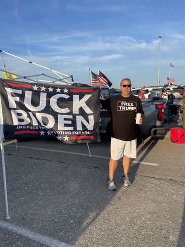Customer photo review of Free Trump T-Shirt