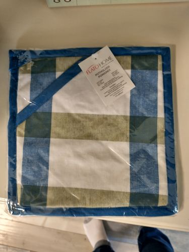 Customer photo review of Check Kitchen Pot Holder