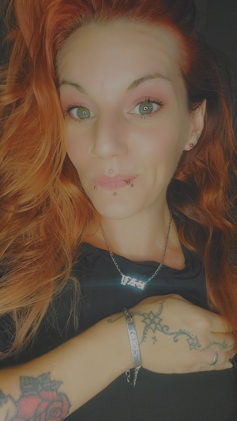 Customer photo review of Collier Personnalisable Gothique