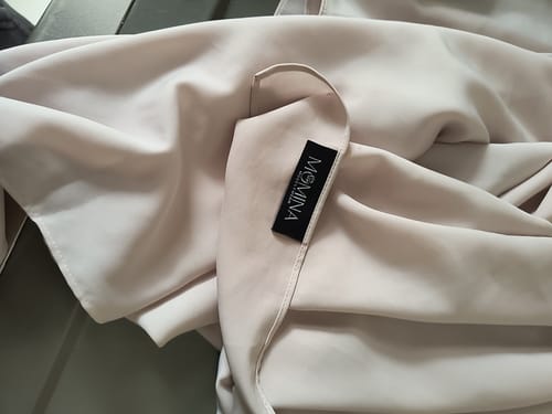 Customer photo review of Medina Silk Hijab - Oyster