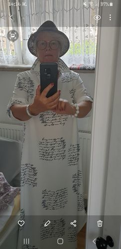 Customer photo review of Sukienka koszulowa z rozcięciem