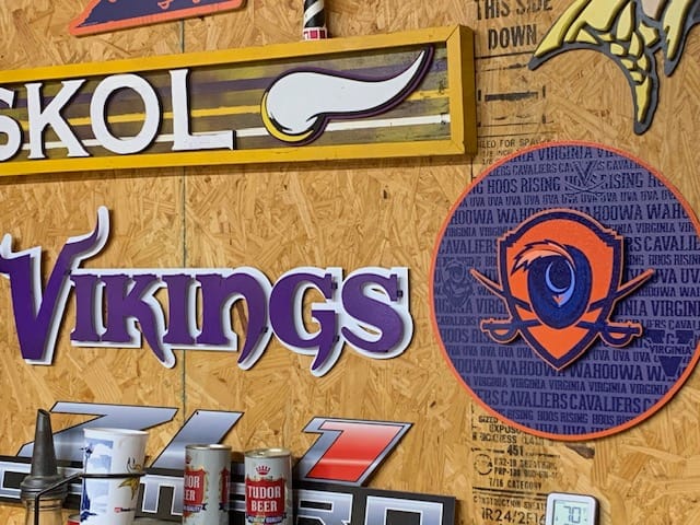 Customer photo review of CRAFT SERIES - Virginia Cavaliers 3D Embossed Metal Wall Art