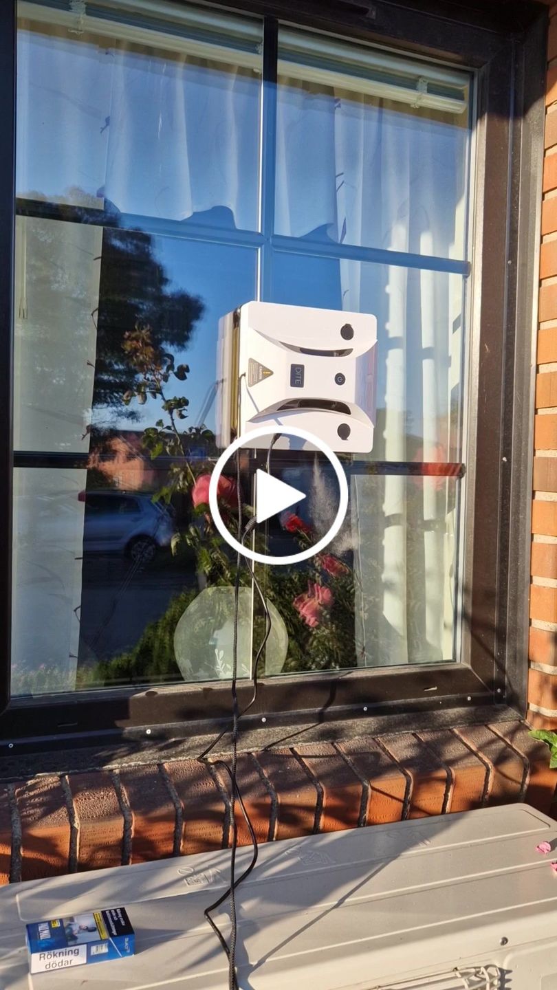 Customer video review of Fönsterputsrobot DiteWinba PRF25 med sprayfunktion