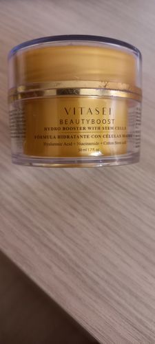 Customer photo review of HYDRO BOOSTER CREMA FACIAL CON 48 HORAS DE HIDRATACIÓN