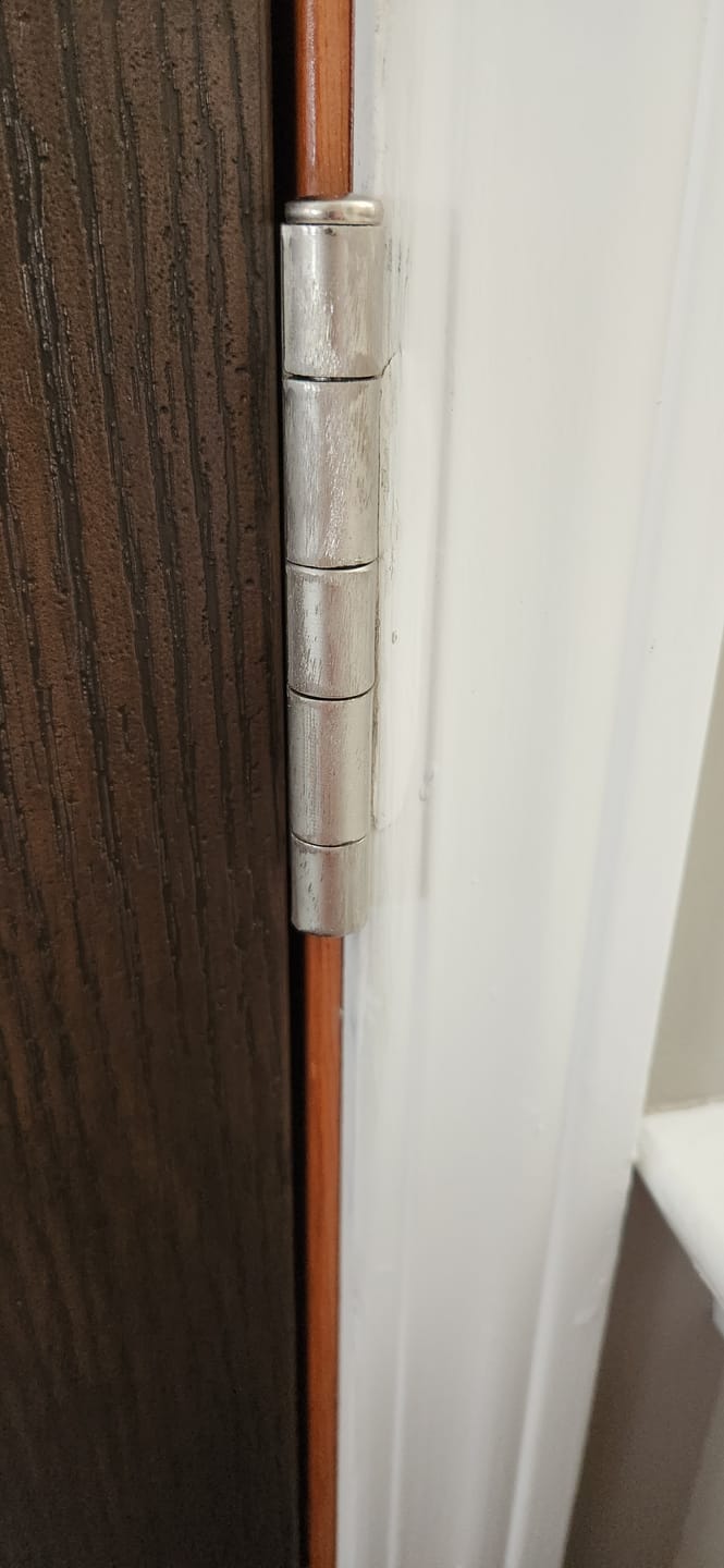 Customer photo review of Pease Satin Nickel Hinge (4" x 4", single hinge)