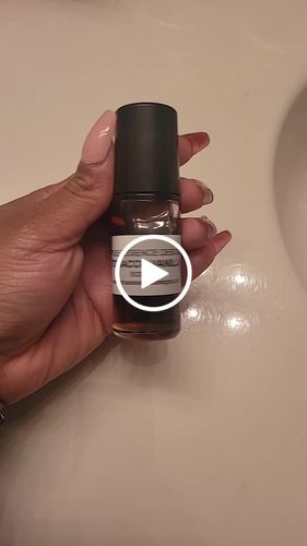 Customer video review of TF368 Tobacco Vanilla Body Oil - Unisex