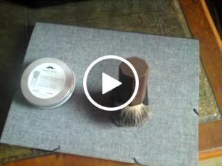 Customer video review of Blaireau de rasage