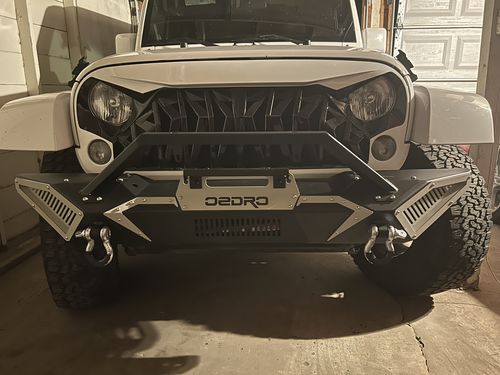 Customer photo review of Shark Grille - Black & White for 07-18 Wrangler JK/ JKU