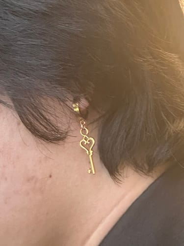 Customer photo review of Mister x Cyberdreams Loner Earring