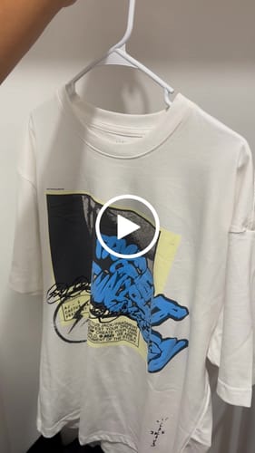 Customer video review of Travis Scott T-Shirt