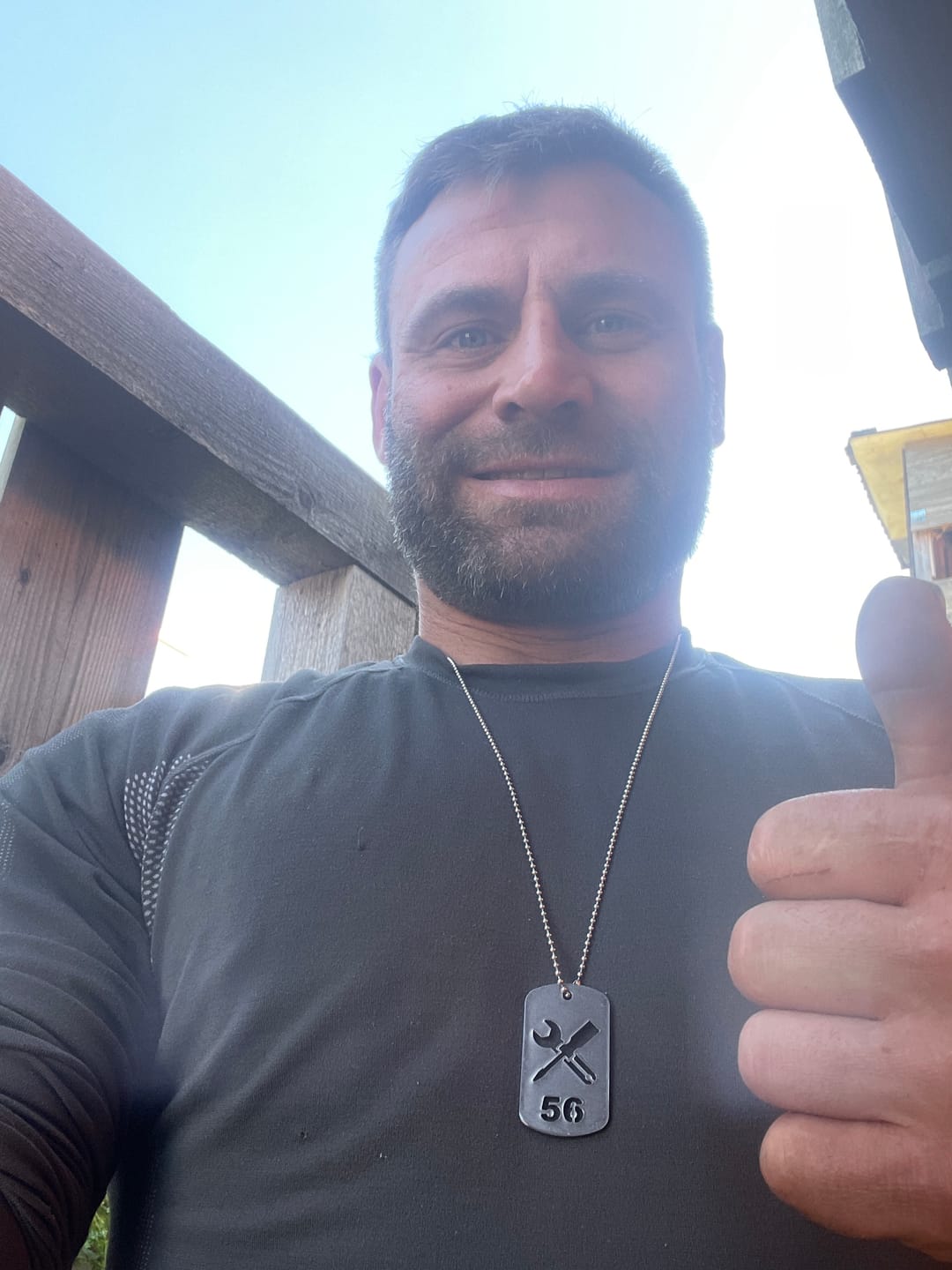 Customer photo review of Mechaniker - Personalisierbare Laser-Halskette für Männer