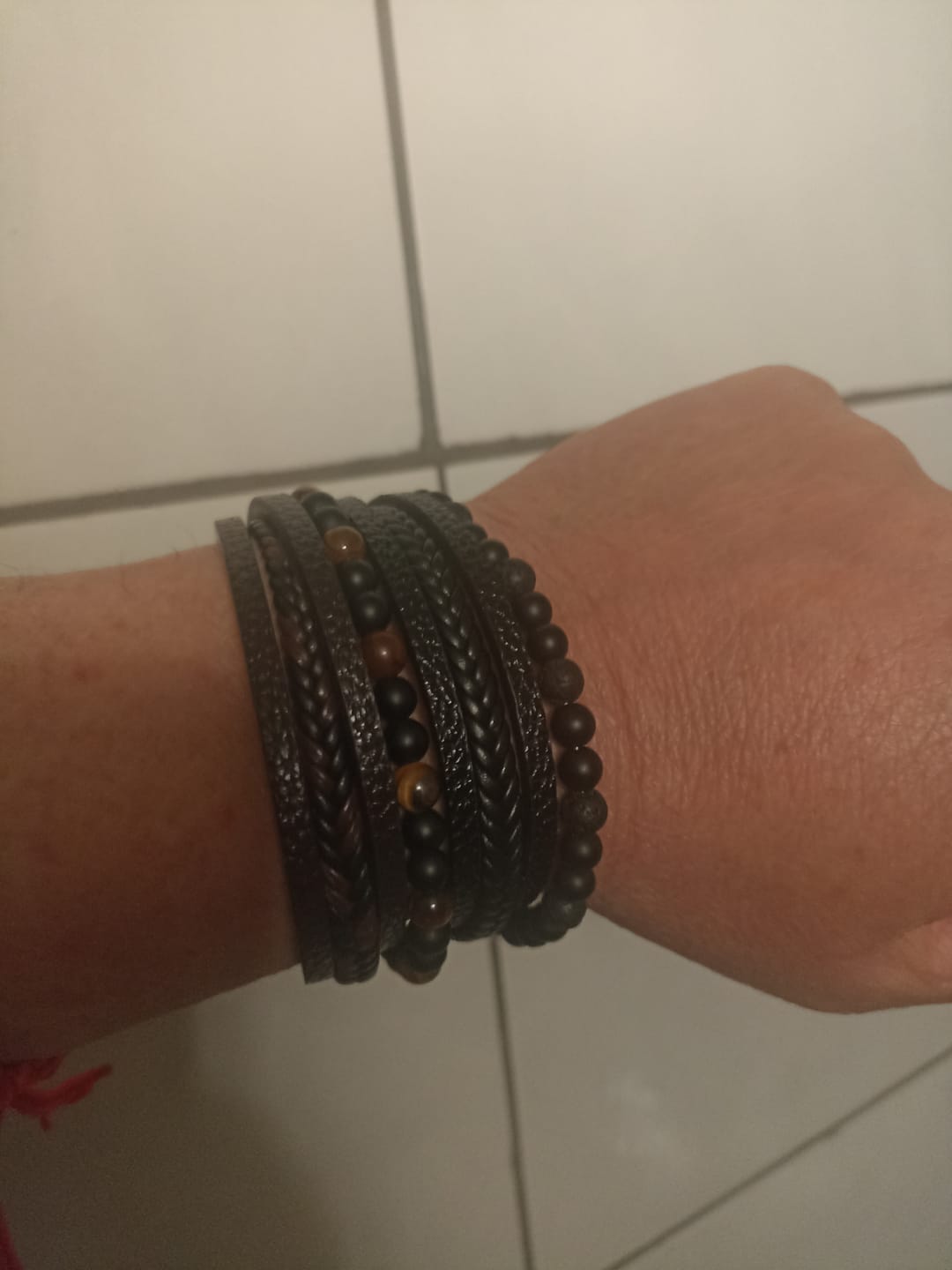 Customer photo review of Pulsera LeatherCraft Black - Private Collection