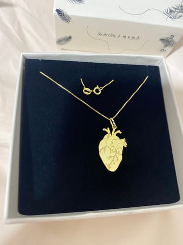 Customer photo review of Collana Cuore Anatomico