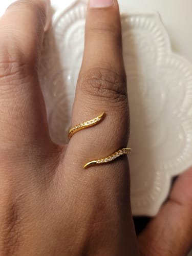 Customer photo review of Open Wave Ring (Gold)