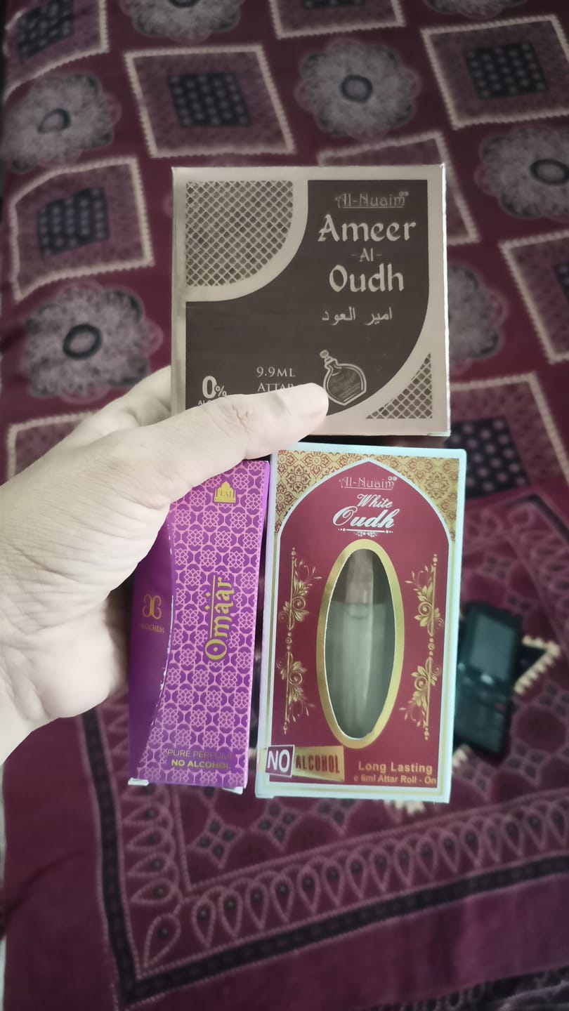 Customer photo review of Al Nuaim White Oudh Attar 6ml