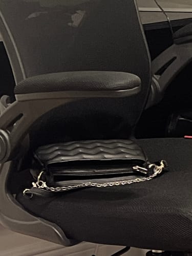 Customer photo review of Sunday 01 Shoulder Bag