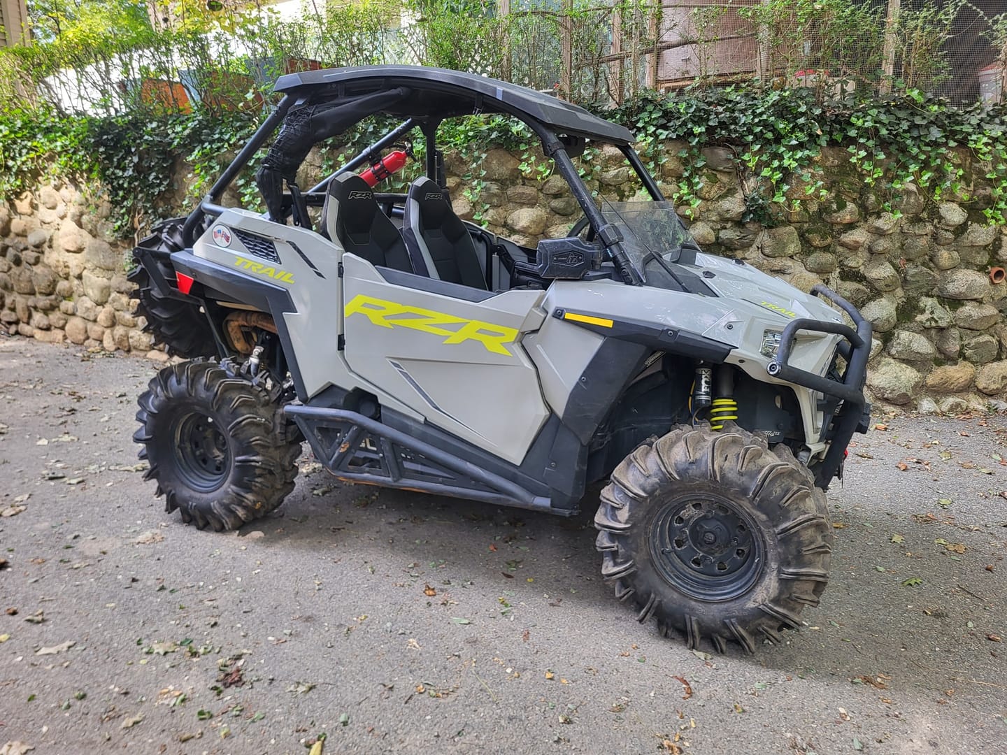 Customer photo review of 2-Inch Lift Kit for Polaris RZR 900 Trail (2021+)