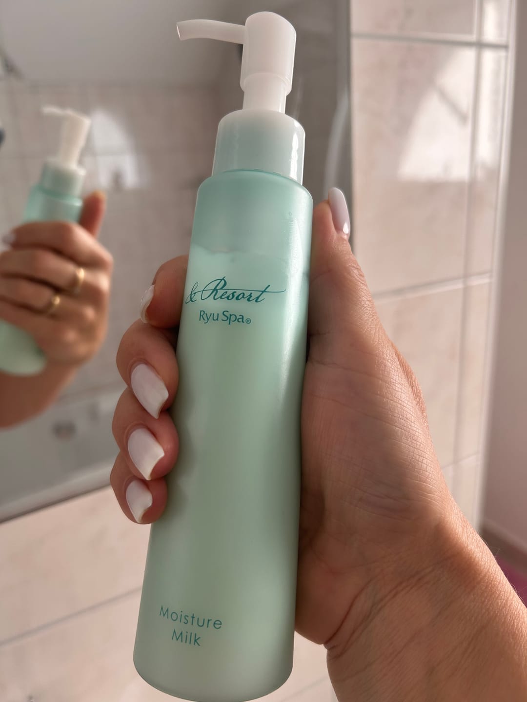Customer photo review of Ryu Spa & Resort Moisture Milk