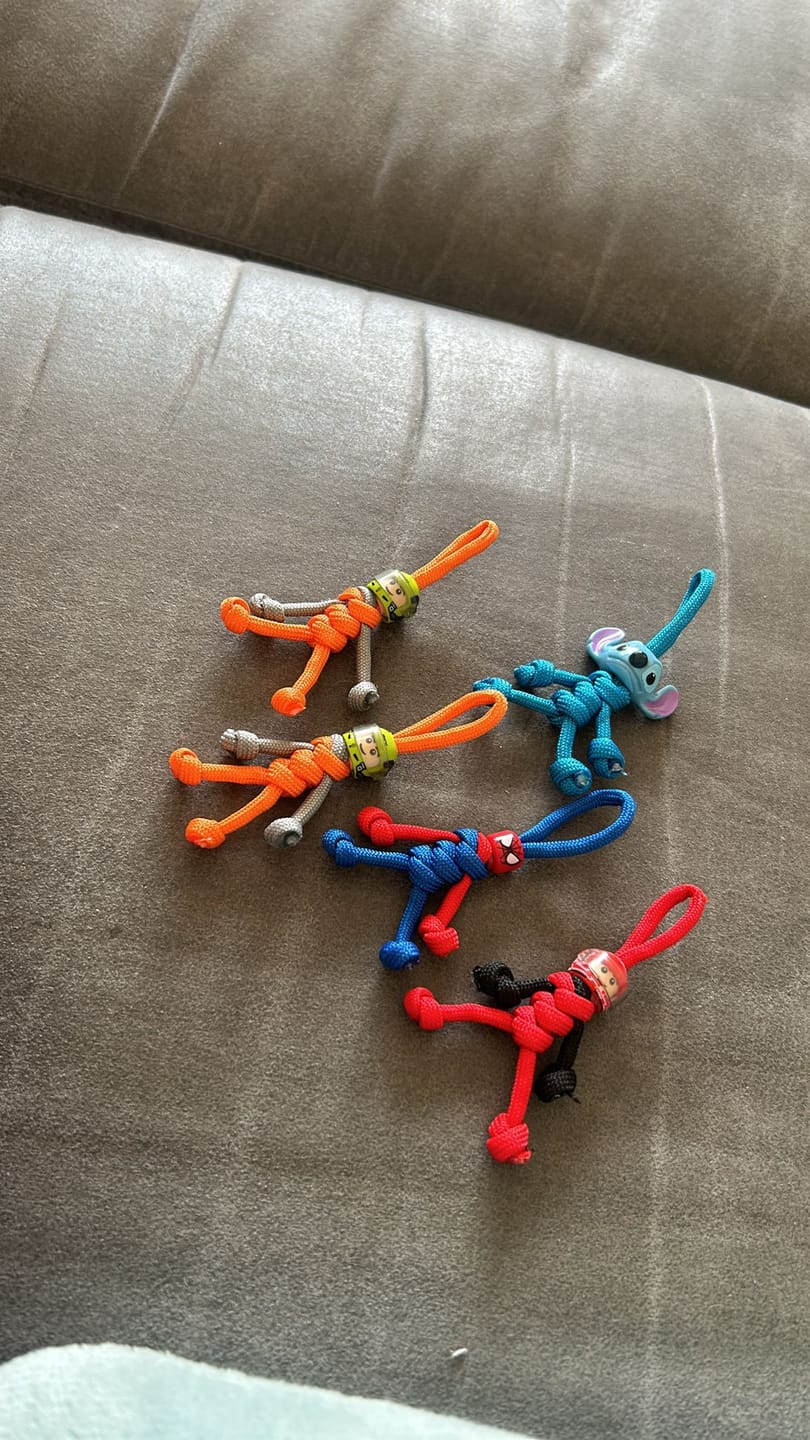 Customer photo review of Limited Edition Charles Lerclerc Racing Paracord Buddy Keychain