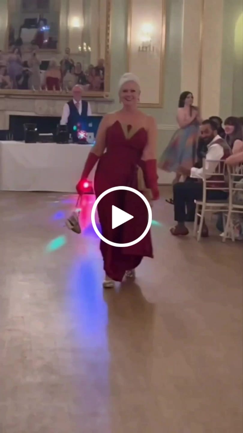 Customer video review of Plain 100% Silk Dupion Fabric