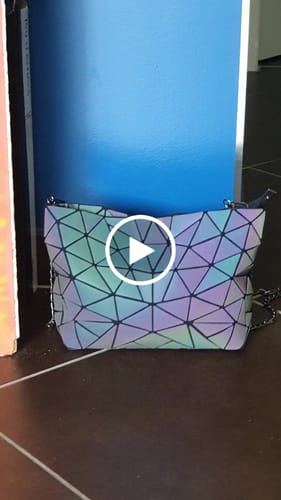 Customer video review of Pochette Lumineuse | K-Méléon