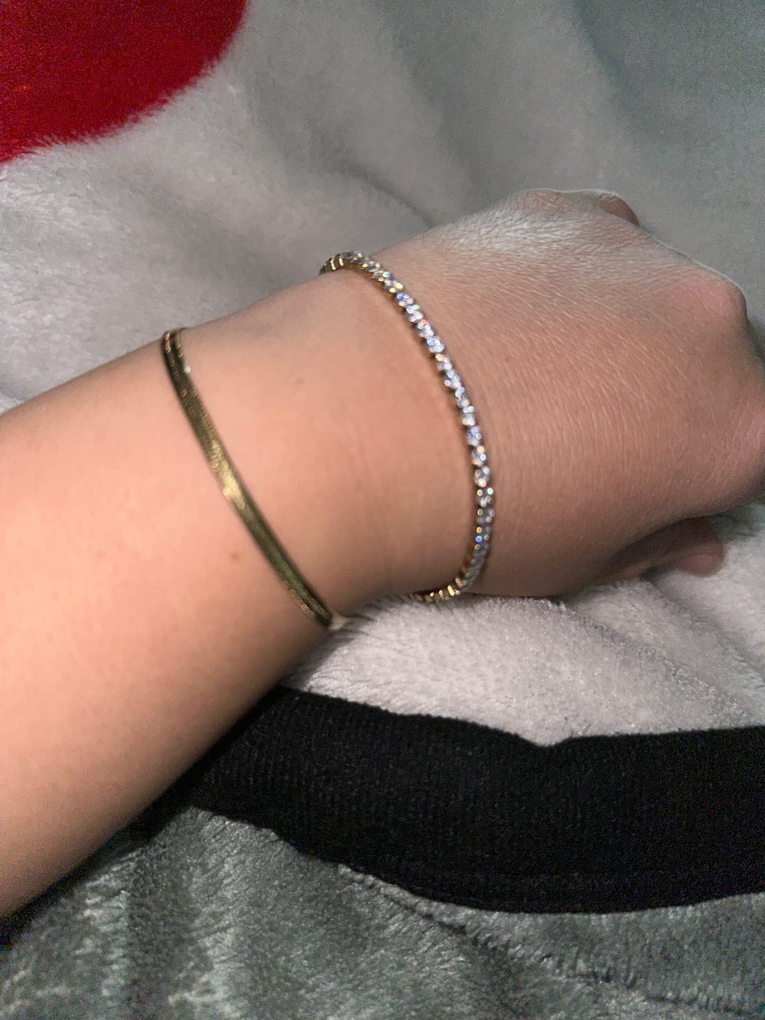 Customer photo review of Hi-Life Sleek Armband 14K Gold Plated