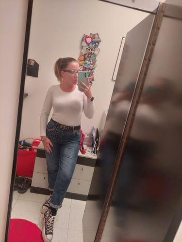 Customer photo review of Jeans taglio Mumfit con borchie