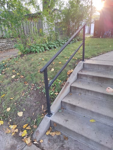 Customer photo review of Indoor/Outdoor Handrail Kit for Stairs 6 steps
